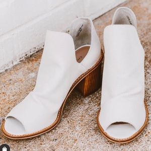 Women s Block Heel Sandals Booties Rack Room Shoes Women s Block Heel Sandals Booties Rack Room Shoes